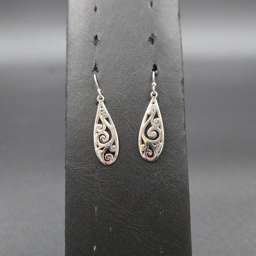 Sterling Silver Filigree Teardrop Dangle Earrings A7251